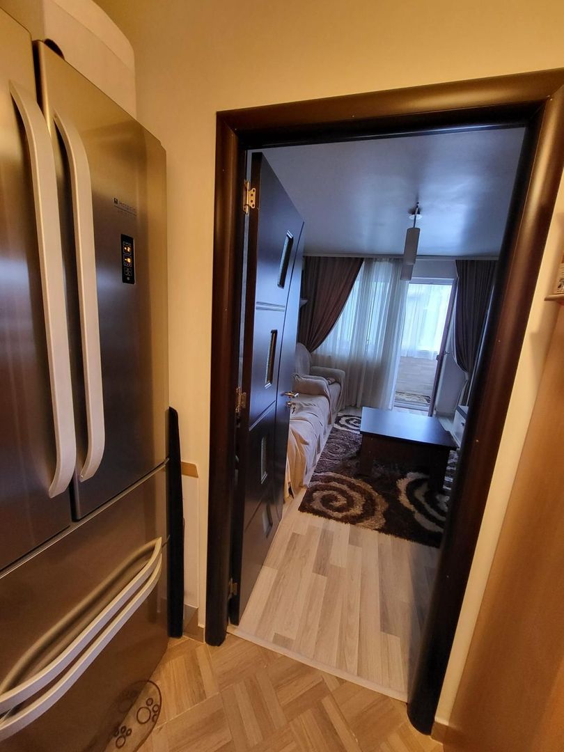 AP. 3 CAMERE BRANCOVEANU, LOC PARCARE, PET-FRIENDLY, METROU 15 MIN - Poză 7