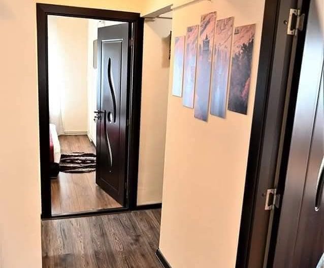 Apartament 3 camere Centrul Civic - Poză 8