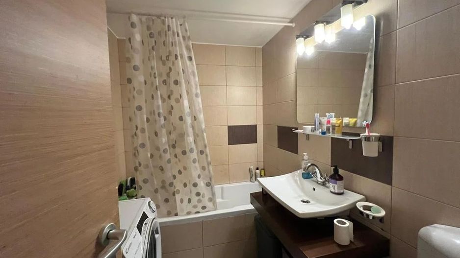 Apartament cu 3 camere de vanzare - Aviatiei - Poză 7