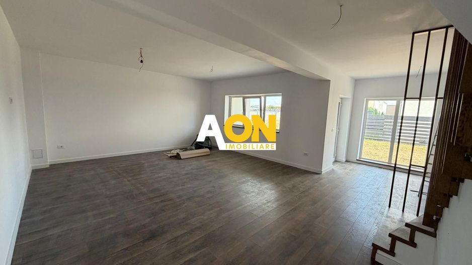 1/2 Duplex 4 Camere, 3 Bai, 2 Balcoane, 431mp Teren - Poză 8