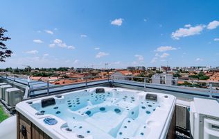 Penthouse 4 camere, ultracentral, Oradea. 800 000 E. Comision 0