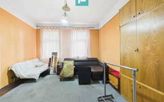 Casă individuală cu anexă în Vaicu - Poză 9