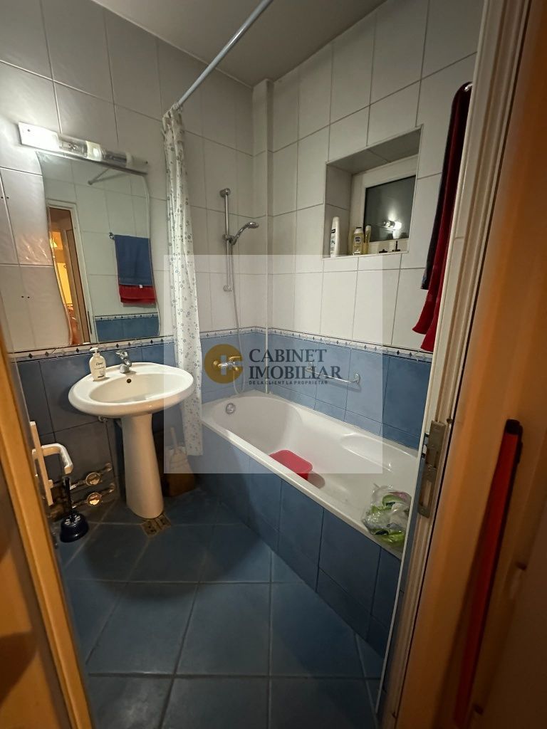 2 camere I Bulevard General Gh Magheru I Etaj 2 I 1960 - Poză 4
