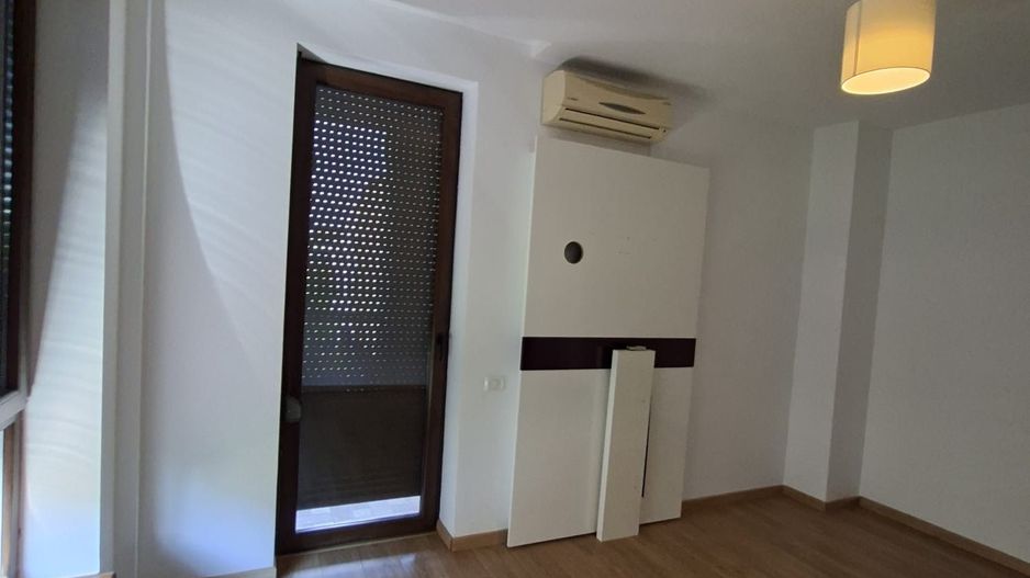 Spațios 4 camere, zona Braytim - Poză 32