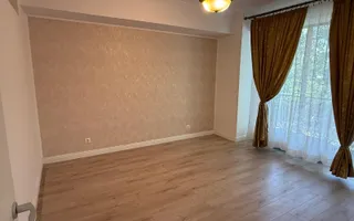 INCHIRIERE Apartament cu 3 camere in zona Aviatiei - Poză 20