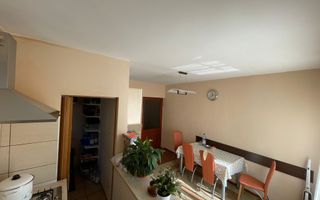 CASA INDIVIDUALA- ZONA COMPLEX - Poză 4