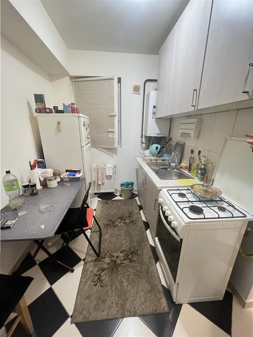 1 camera zona Sagului bloc nou etaj 1 CENTRALA PROPRIE - Poză 7