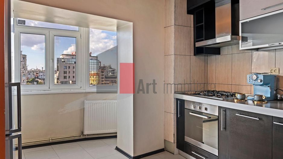 APARTAMENT  DE  4 CAMERE UNIRII - Poză 8