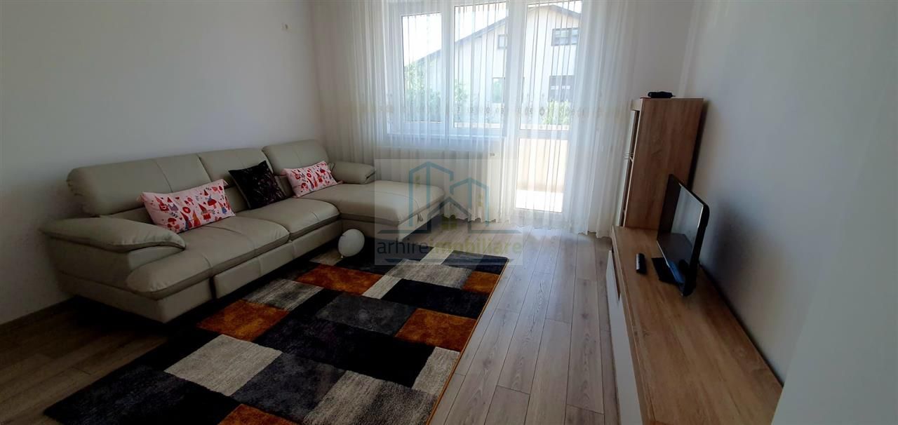 Inchiriere apartament 3 camere - Poză 4