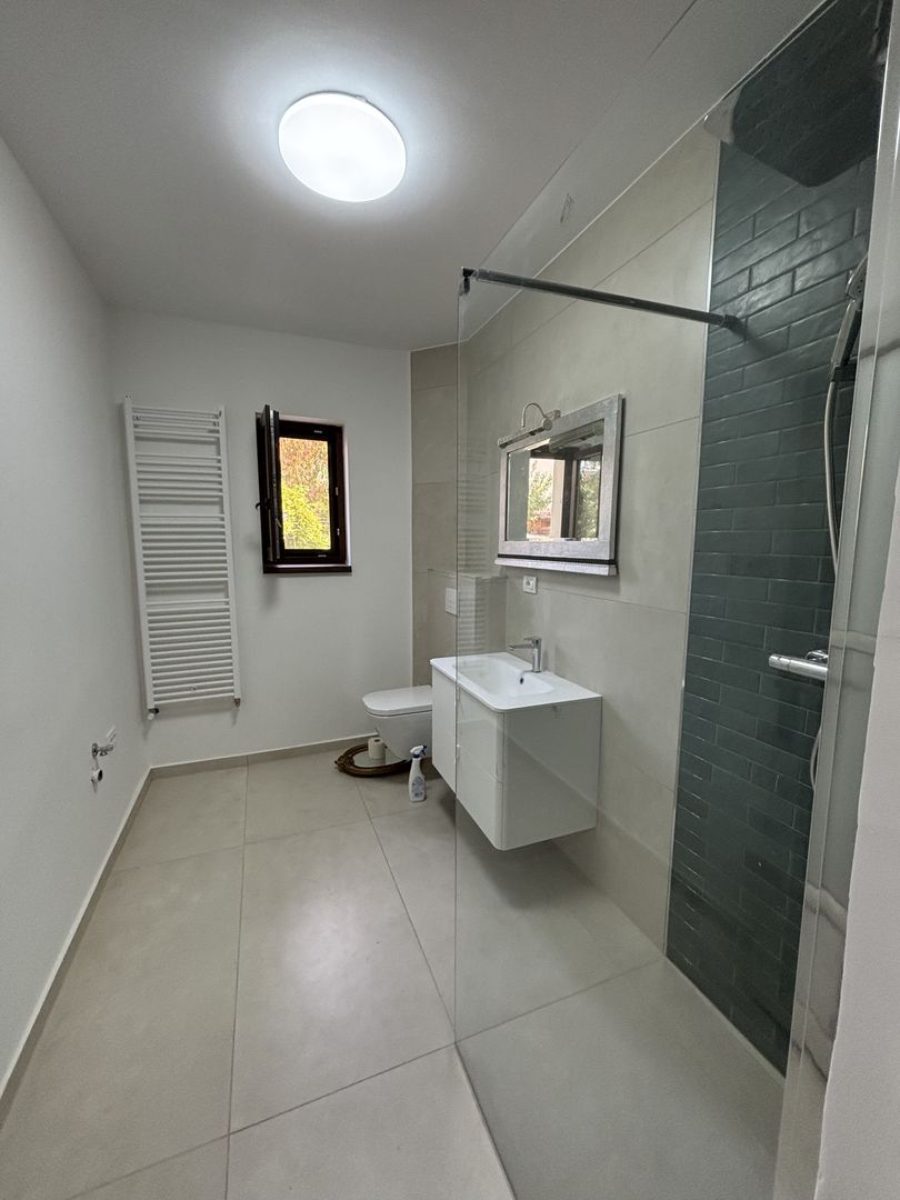 Apartament generos la casa,zona Bogdanestilor - Poză 10