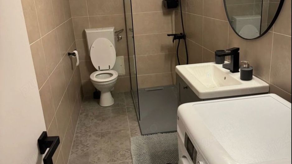 GARSONIERA - NATIUNILE UNITE, BUCATARIE INCHISA, MOBLATA MODERN - Poză 7