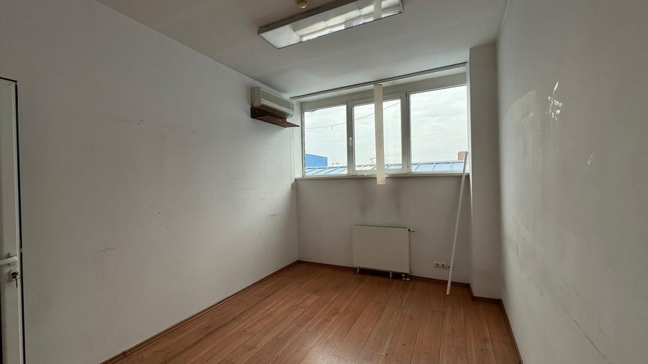 Spatiu de birouri de inchiriat | 20 parcari | Zona strazii Fabricii - Poză 6