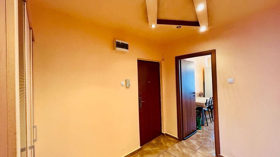 Apartament de închiriat în Sibiu – 3 camere,balcon, zona Nicolae Iorga - Poză 14