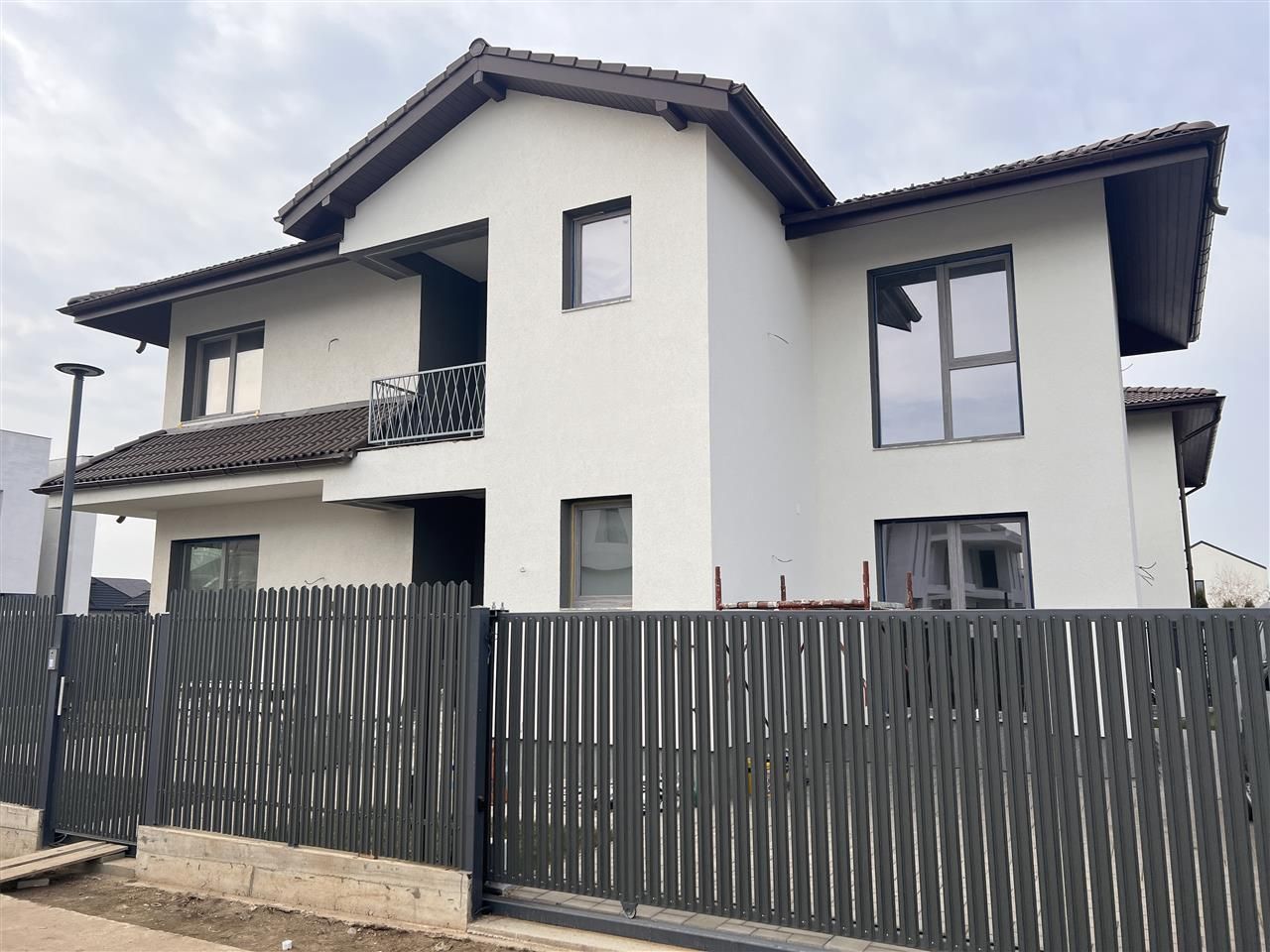 Vile finalizate | Tunari | A.I. Cuza - Poză 1