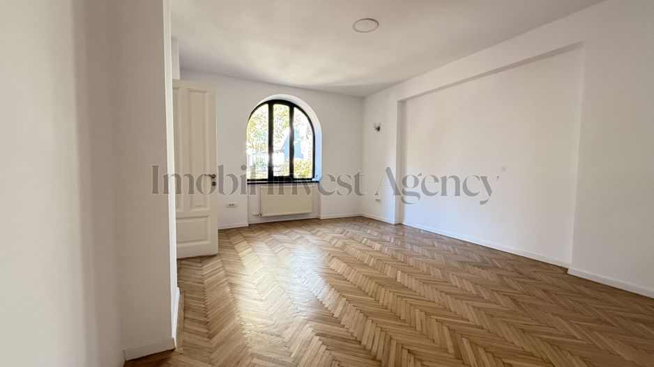 Vilă interbelică restaurată – Dorobanți Capitale 363 mp utili - Poză 11