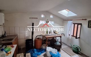 NECTORA IMOB-CASA mare 5 camere, 3 bai, pod, demisol pentru birouri - Poză 13