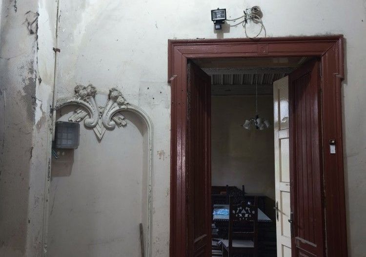 Casă cu farmec istoric în zonă protejată Rosetti, ideală pentru restaurare - Poză 8