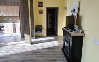 Apartament 3 camere, 80mp, mobilat, 2 balcoane, parcare, zona Terra - Poză 13