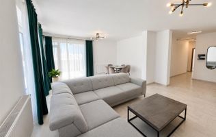 Penthouse modern cu 2 terase spectaculoase și parcare inclusă