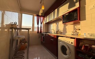 3 camere Piața Iancului – 50 m metrou, etaj superior, luminos - Poză 8