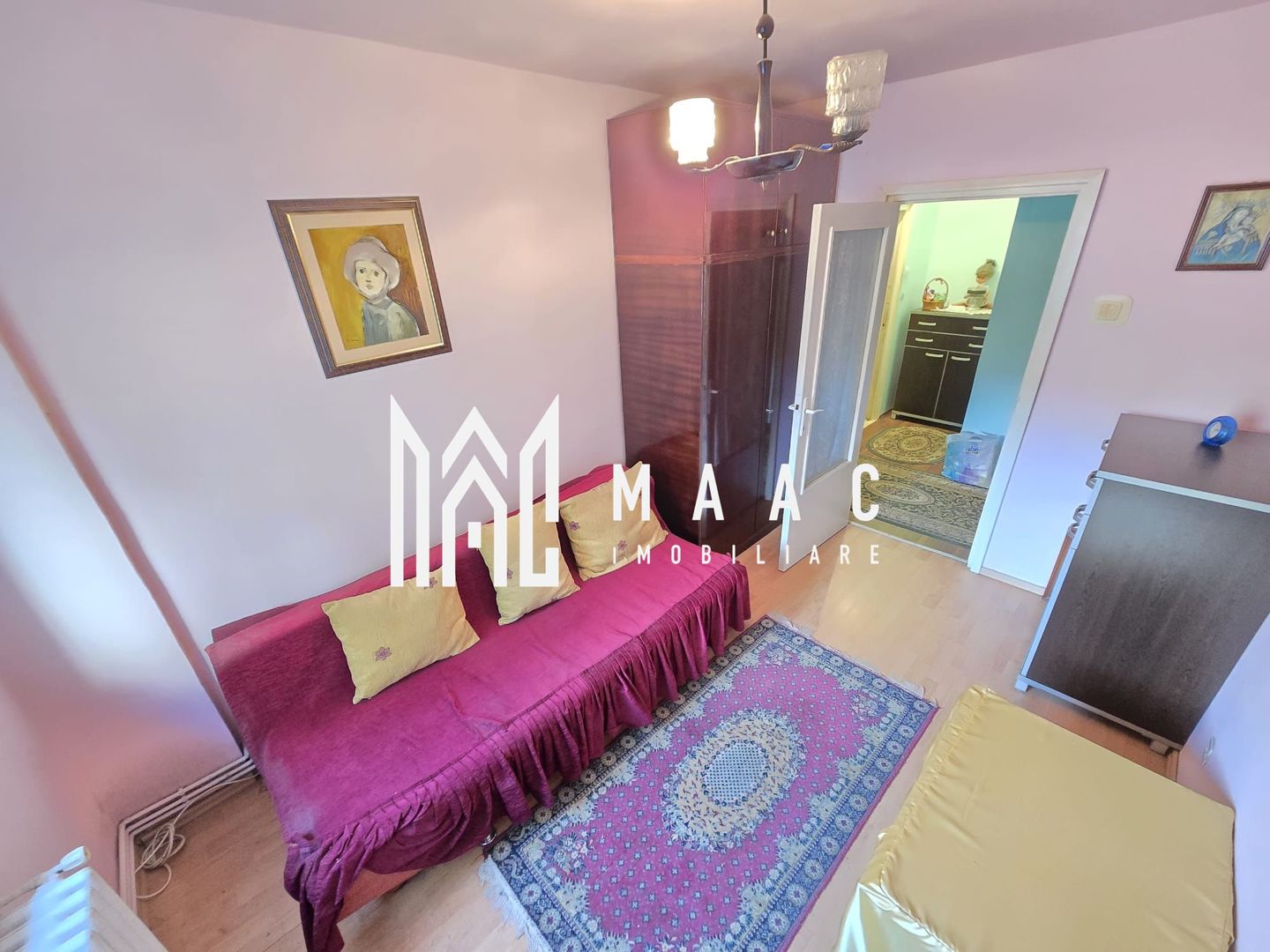 Apartament 3 camere decomandate 2 bai Zona Strand - Poză 4
