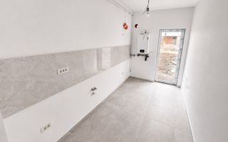 Apartament finalizat 2 camere + curte, Giroc - Poză 4
