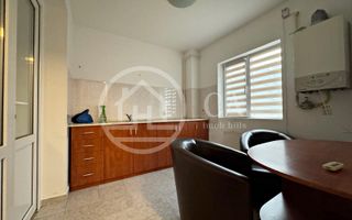 Casă de închiriat cu 4 camere în Cartierul Europa, Oradea - Poză 9