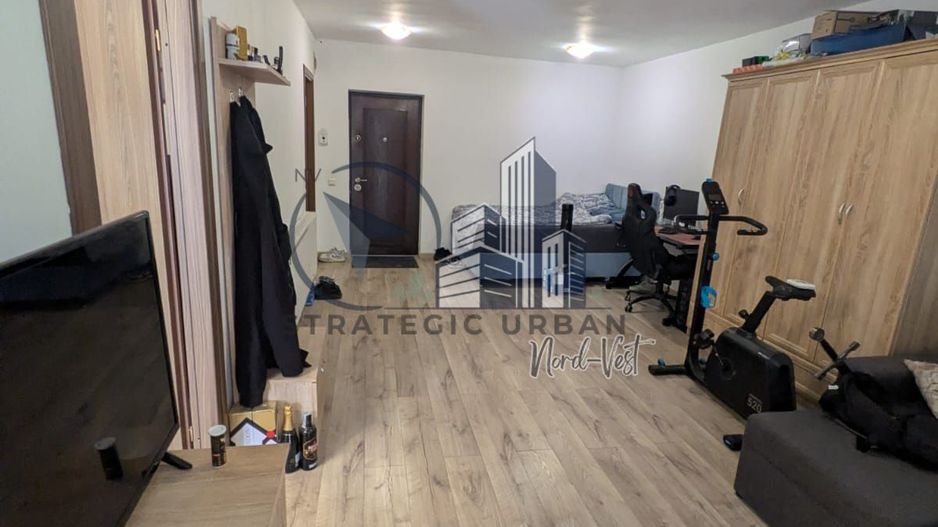 Apartament cu 1 cameră decomandat de vânzare – Zona Stejarului - Poză 2
