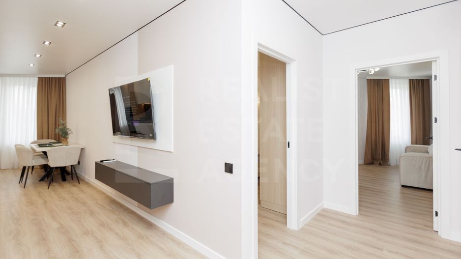 Vânzare, apartament, 2 dormitoare+living, str. Ioana Radu, Buiucani - Poză 11