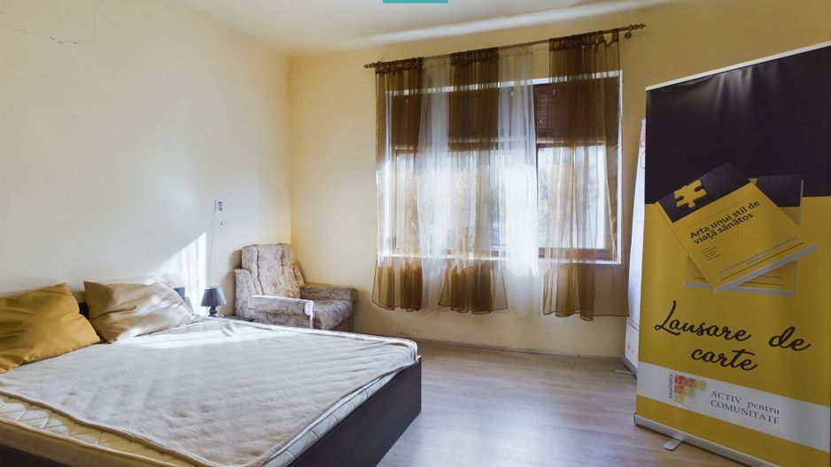 Casă cu teren în Pârneava - Poză 5