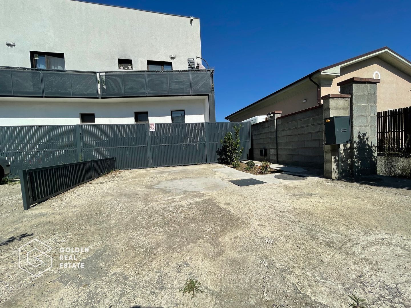 Apartament superb cu 2 camere, gradina de 50 mp, Dumbravita - Poză 11