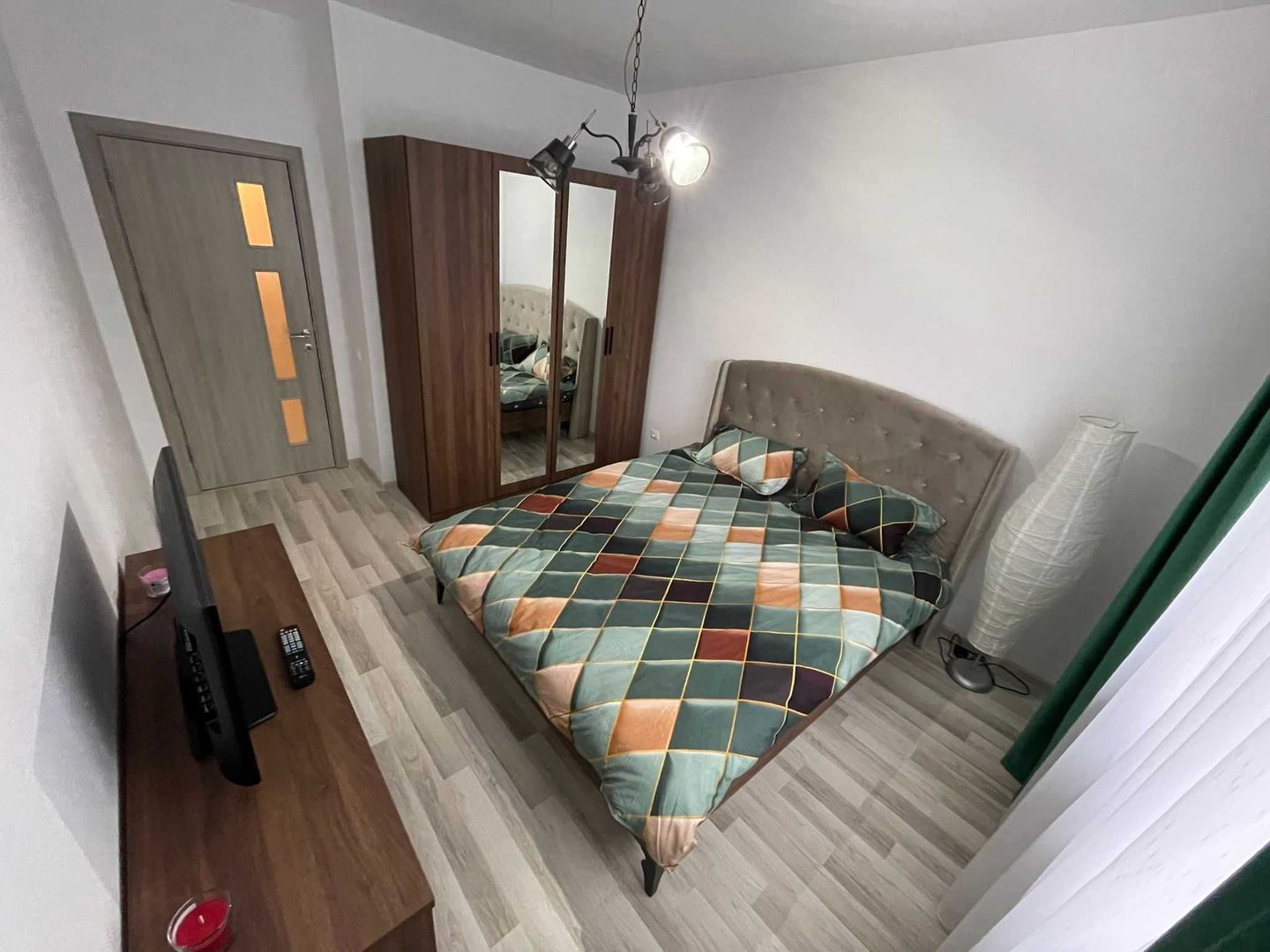 Inchirierere apartament  2 camere decomandat Drm.Belsugului, Sector 6 - Poză 3