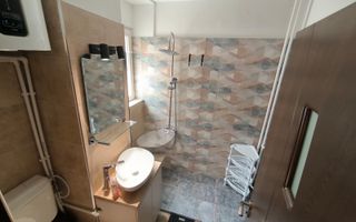 2 camere Eorii Revolutiei 2 minute metrou - Poză 5