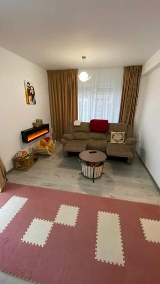 Casa mobilata cu curte de inchiriat - Poză 2