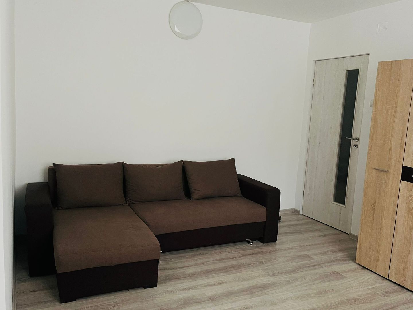 Medicina  | 2 Camere | Renovat Recent. - Poză 2