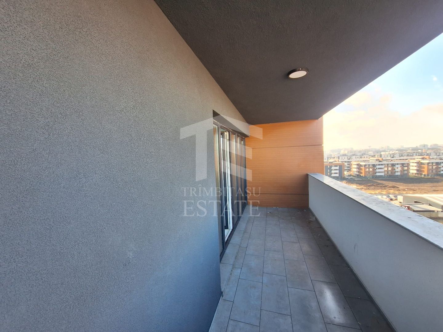 3 CAMERE - 2 BAI-2 BALCOANE - ULTRAFINISAT FINALIZAT  TITAN PALLADY - Poză 9