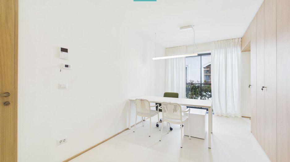 Birou 3 camere | Prima închiriere | Zona Centrală - Poză 2