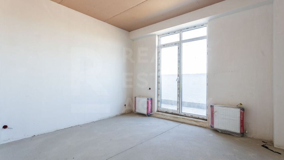 Vânzare, penthouse, 3 camere, strada Calea Ieşilor, Sculeni - Poză 13