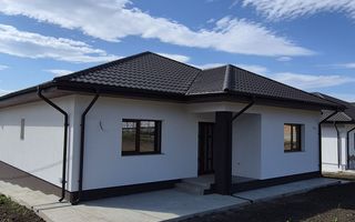 Casă individuală în Tomești, cartier de case noi, parter, 132 mp construiți, 505 mp teren - Poză 1