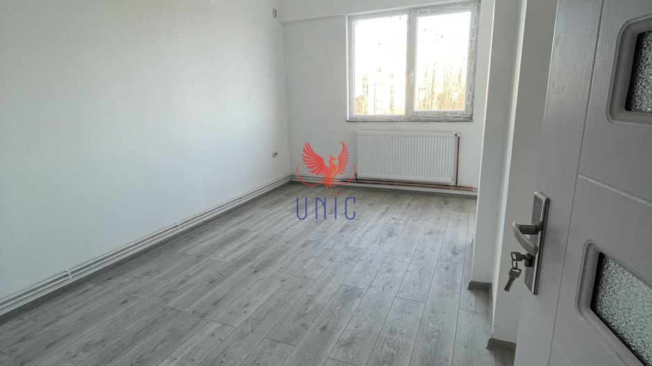 Garsoniera decomandata, bloc nou Cornitoiu, etaj3, 36mp - Poză 9