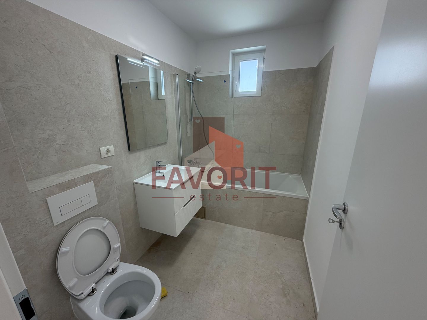 NOU. Disponibil imediat. Decomandat. Zona Soarelui - Poză 11