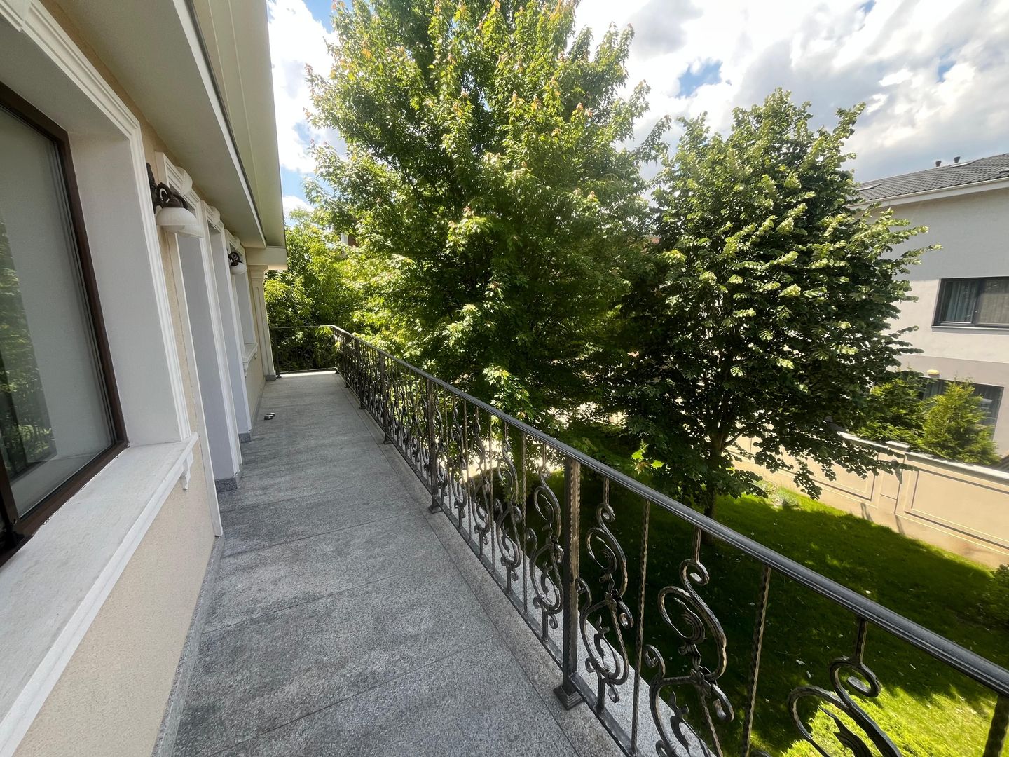 Vilă de Lux de Închiriat în Pipera – Liniște, Spațiu și Eleganță - Poză 15