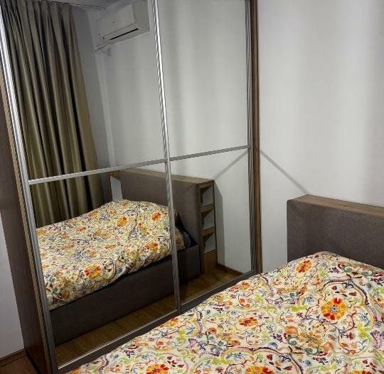 Proprietar - Vand apartament 2 camere mobilat la 5 minute de metrou Jiului - Poză 9