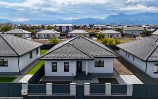 Casă pe Parter | 4 Camere | Utilități | Credit | TVA Inclus | Izvor - Poză 1