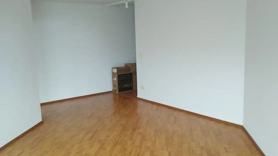 Vanzare apartament 2 camere central - Poză 3