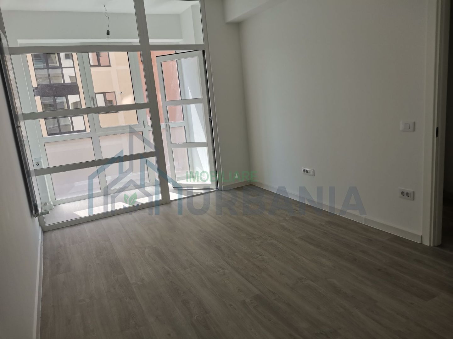 Apartament 1 cameră, decomandat, Cartier Vișoianu, Lunca Cetățuii - Poză 7
