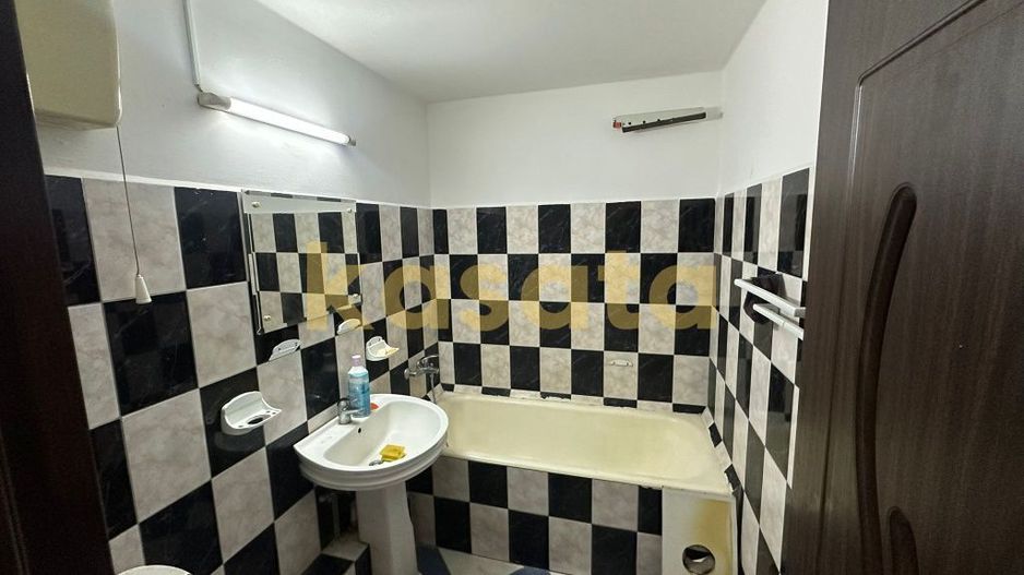 OPORTUNITATE | APARTAMENT 2 CAMERE | CALEA MOSILOR | BLOC 1982 - Poză 5