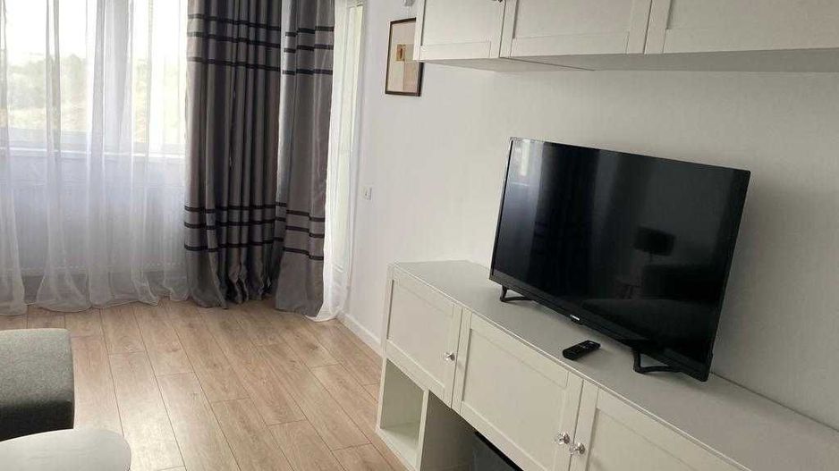 Garsonieră premium cu parcare, centrală proprie, bloc nou, decomandată - Poză 2