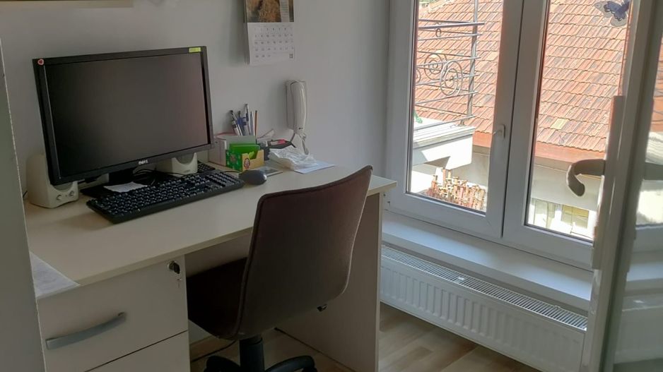 De inchiriat! Casa pretabila birouri, in Gruia - Poză 4