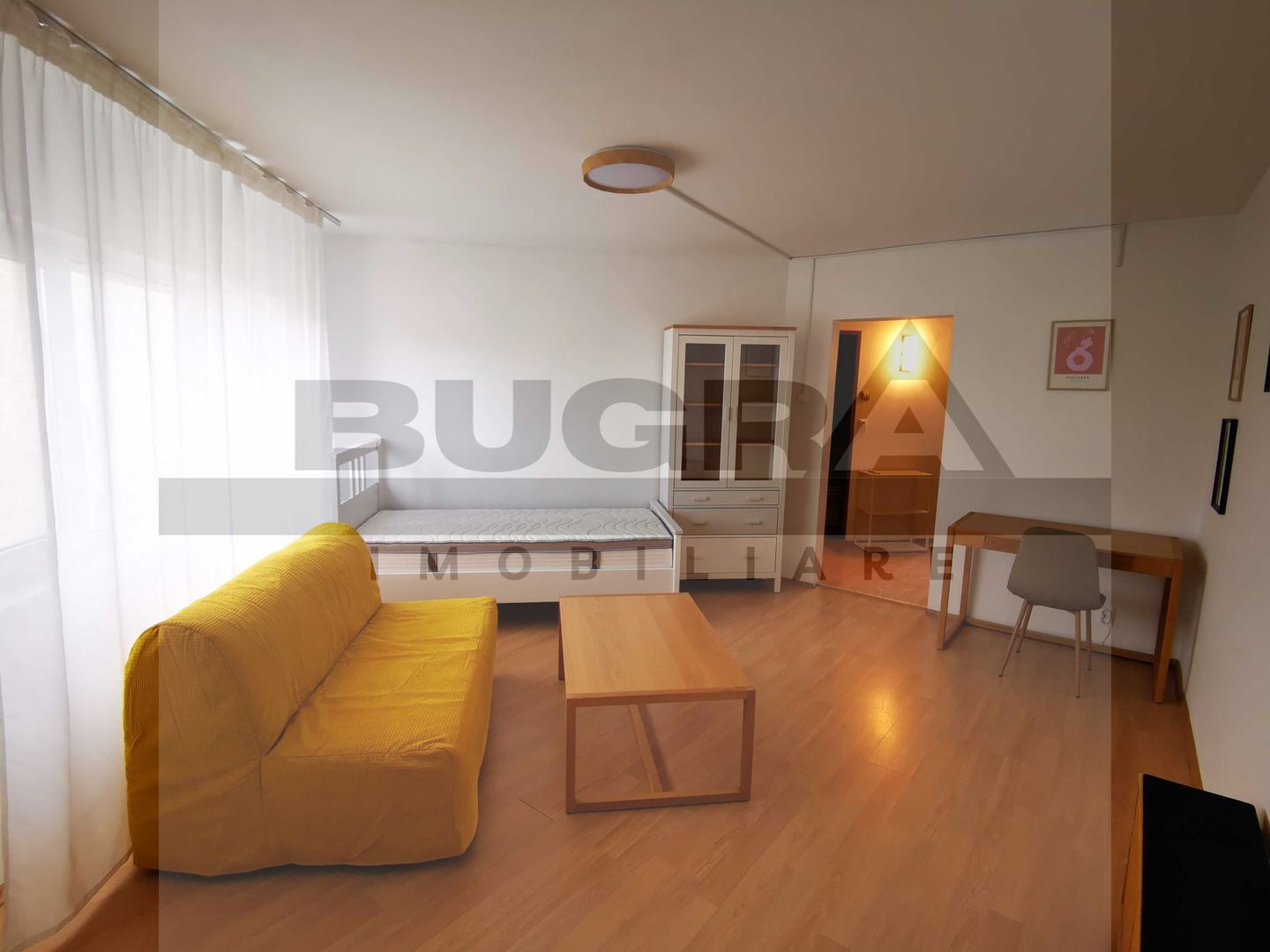 Apartament de 2 camere, decomandat, zona UMF - Poză 4